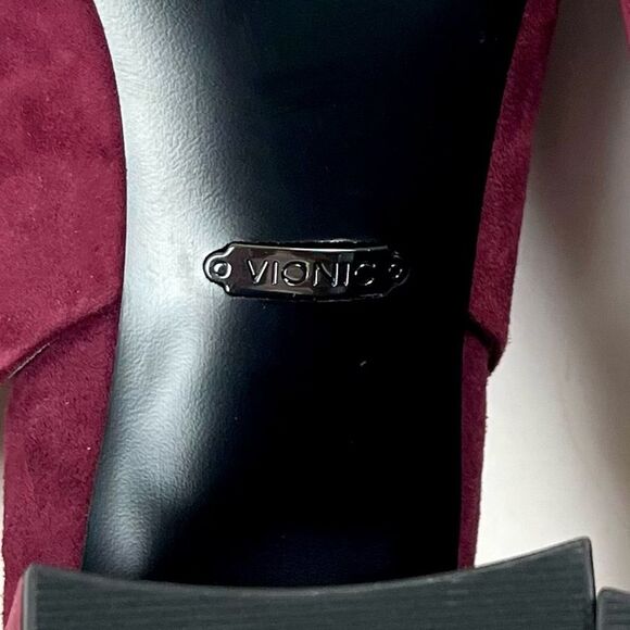 Vionic Nareen Suede Slingback Heels - Picture 10 of 11